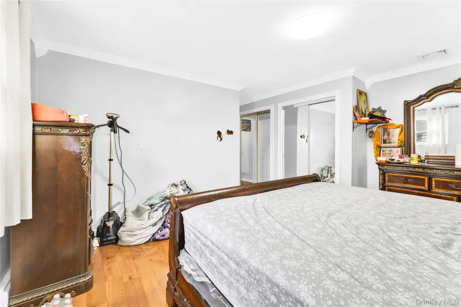 921 N Fletcher Avenue, Valley Stream, NY 11580 - #3