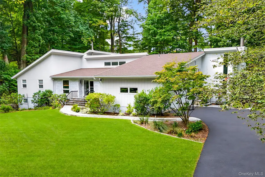 26 Cecilia Lane, Pleasantville, NY 10570 - #2
