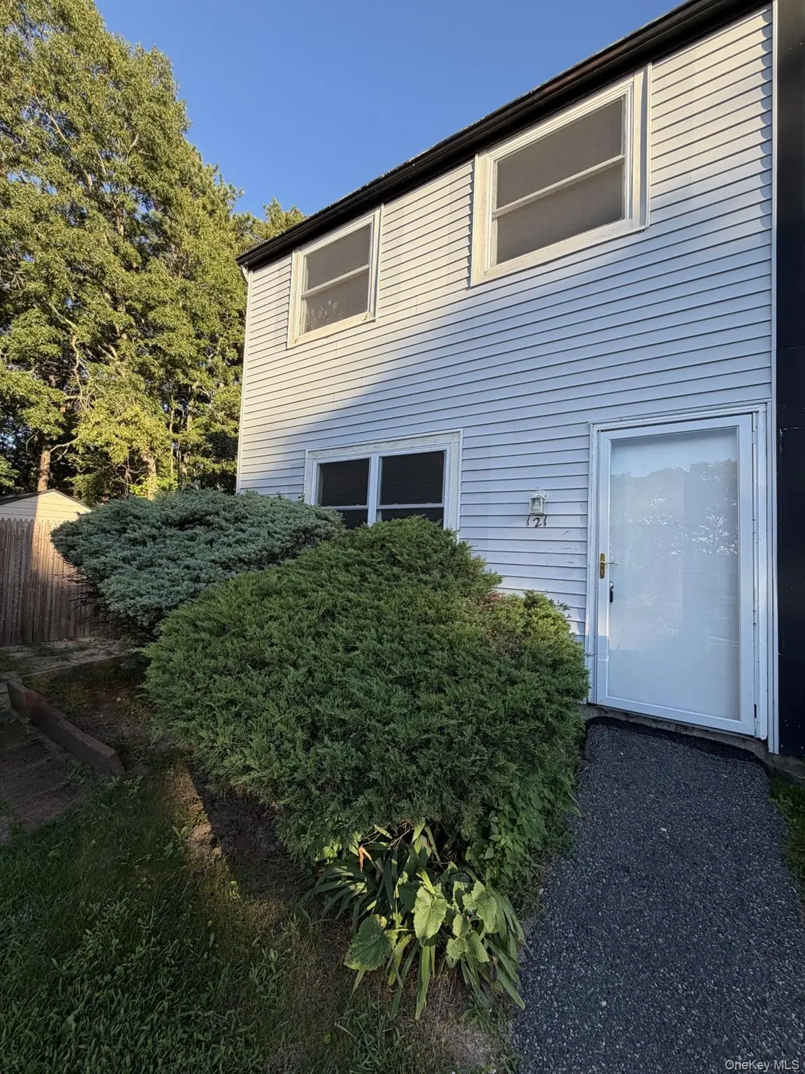 121 Hill Spur, Calverton, NY 11933 - #1