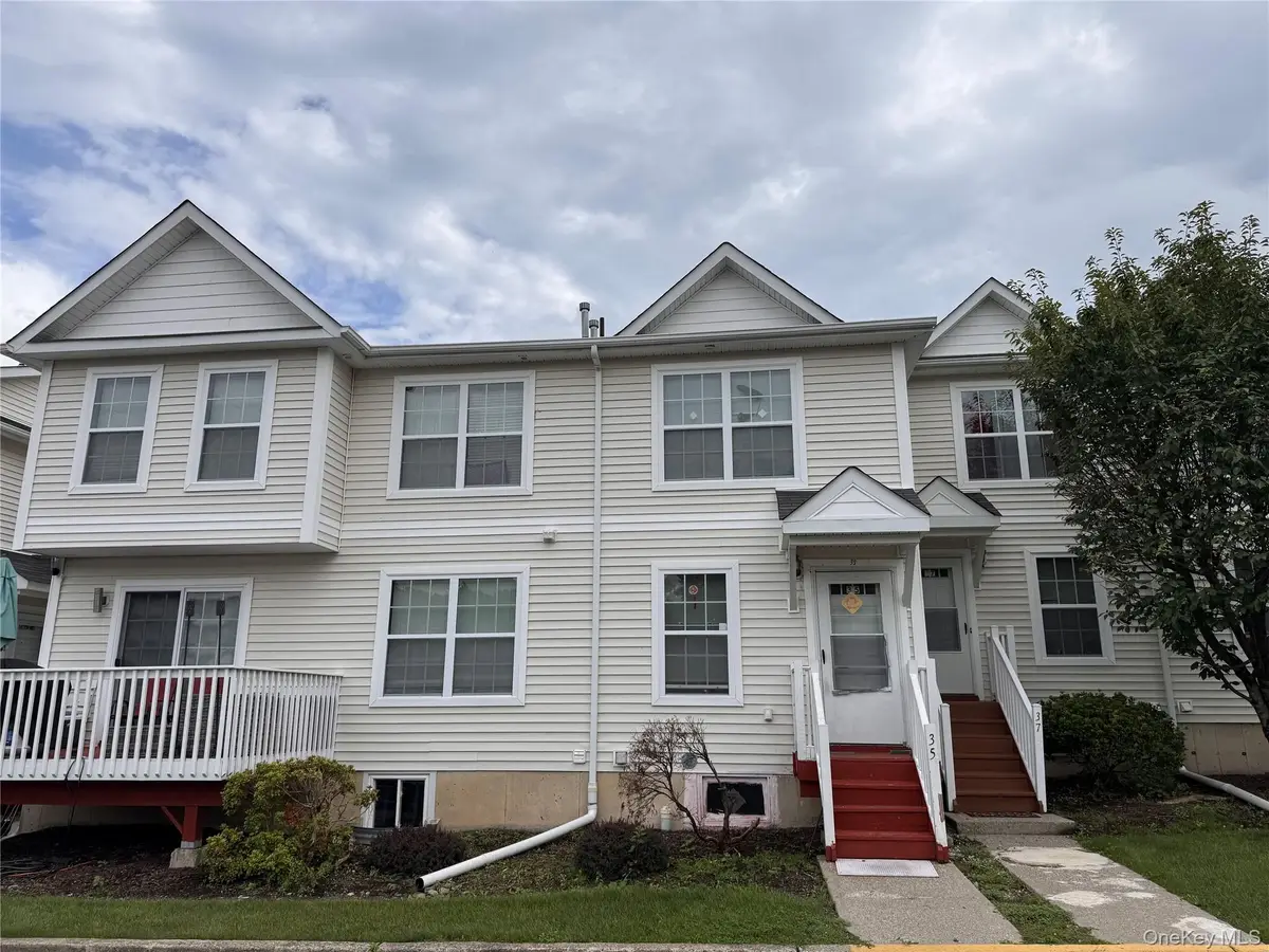 35 Lexington Way, Middletown, NY 10940 - #1