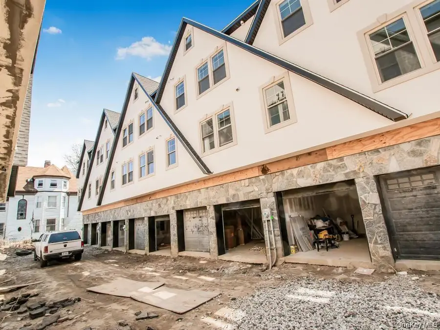 65 W 2nd Street #6, Mount Vernon, NY 10550 - #2