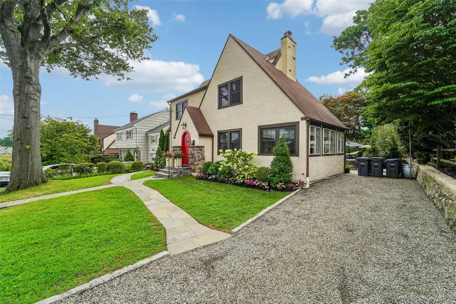 7 Parkview Court, White Plains, NY 10603 - #2