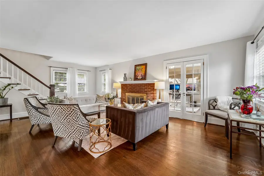 7 Parkview Court, White Plains, NY 10603 - #3