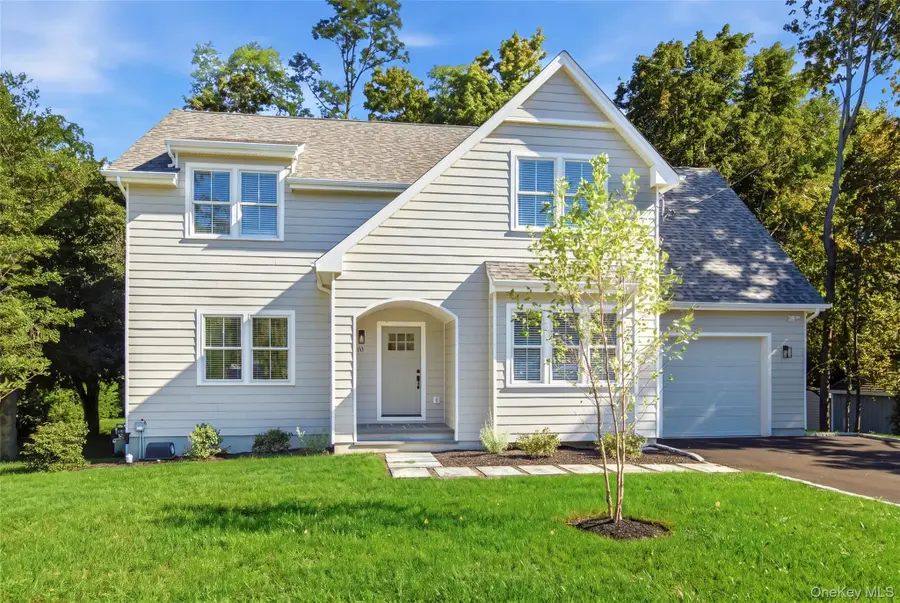 11 Park Street, East Setauket, NY 11733 - #2
