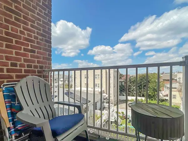 130 Beach 121st Street #3B, Rockaway Park, NY 11694