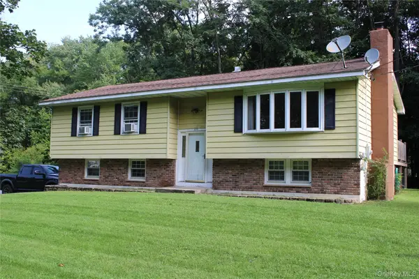 230 Roosevelt Road, Hyde Park, NY 12538