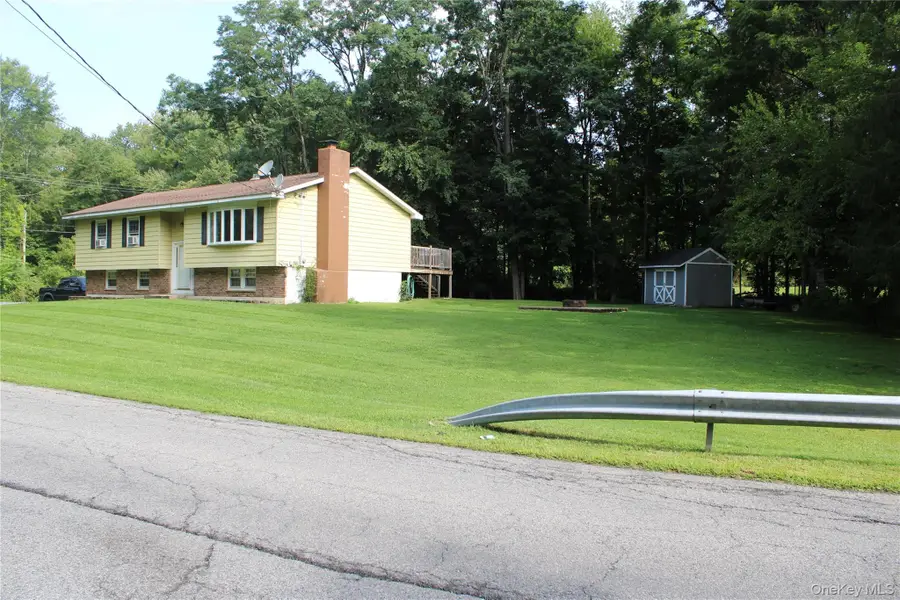 230 Roosevelt Road, Hyde Park, NY 12538 - #2