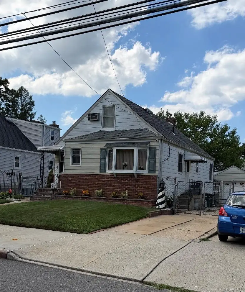 8118 260th Street, Floral Park, NY 11004 - #1