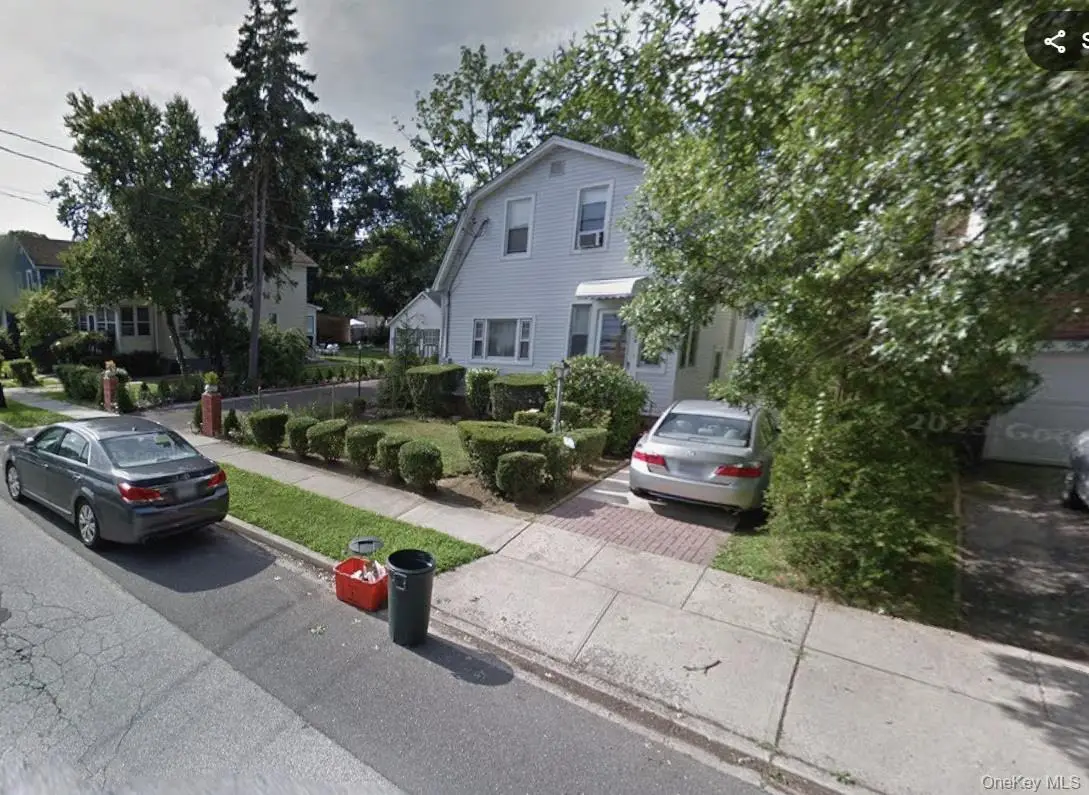 528 Maple Street, West Hempstead, NY 11552 - #1