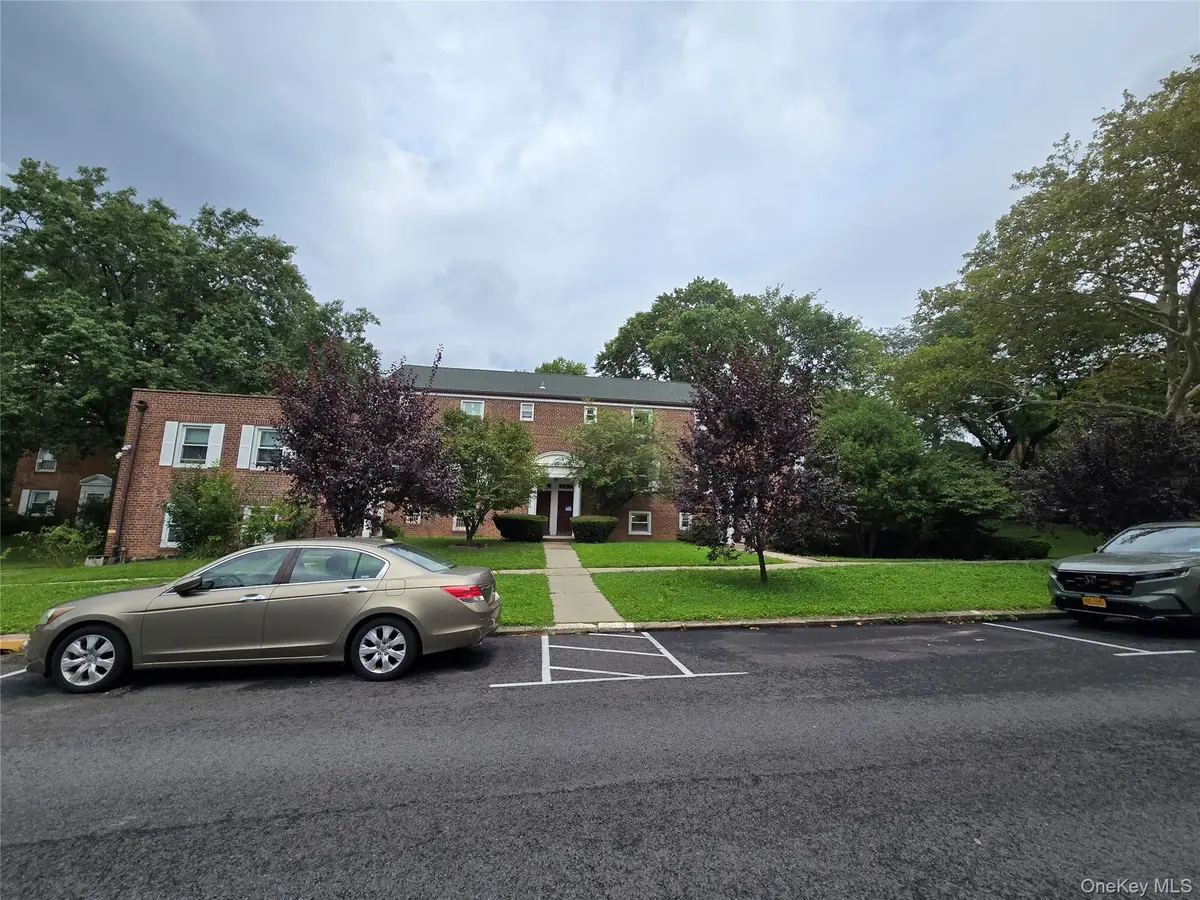 144-15 Village #3GC, Briarwood, NY 11435 - #1