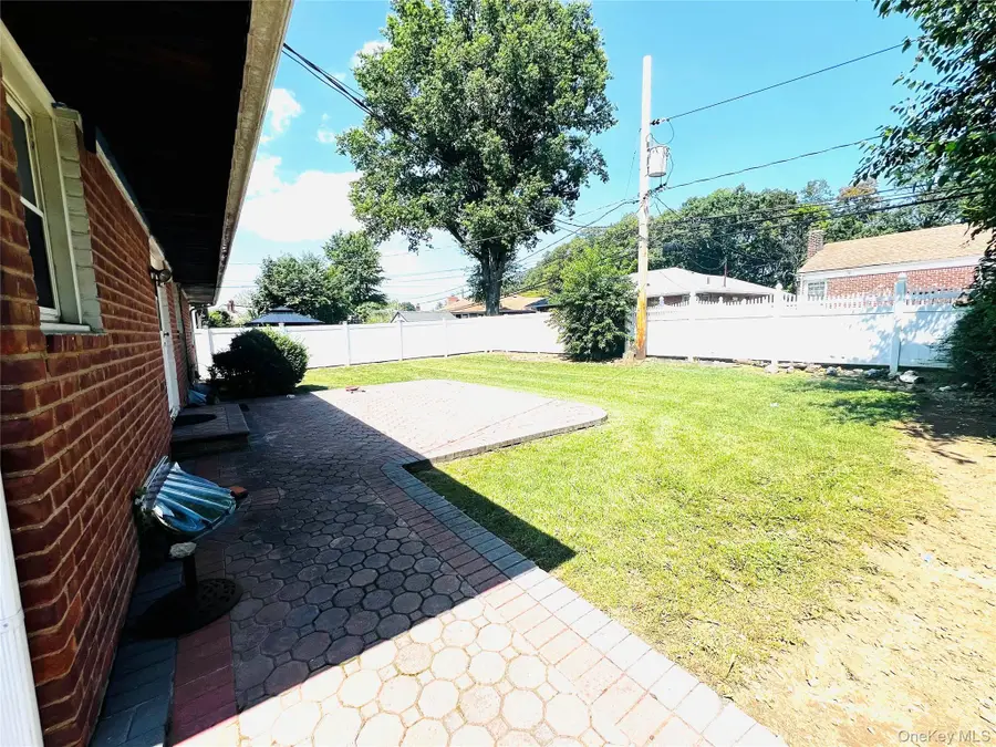 819 Dean Drive, Baldwin, NY 11510 - #3
