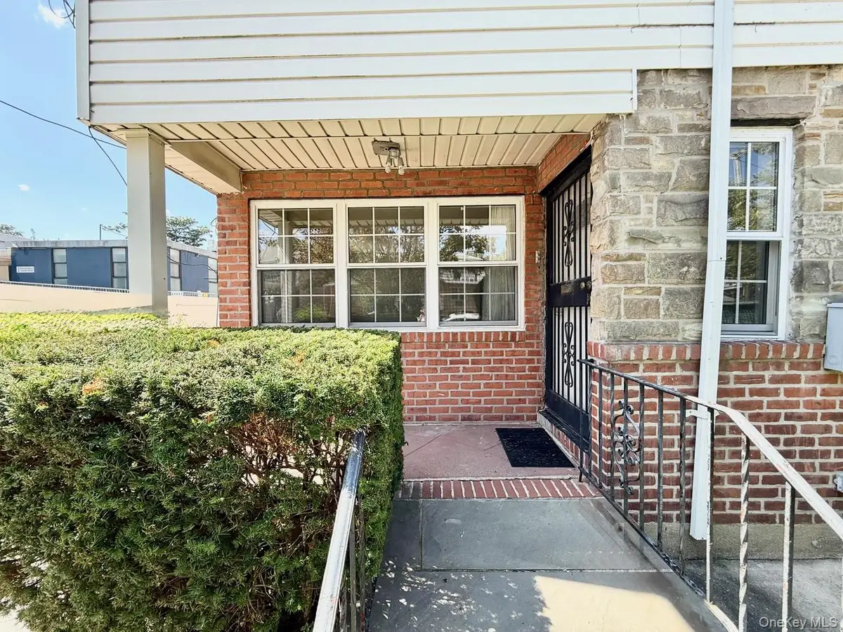 59-18 154th Place, Flushing, NY 11355 - #1