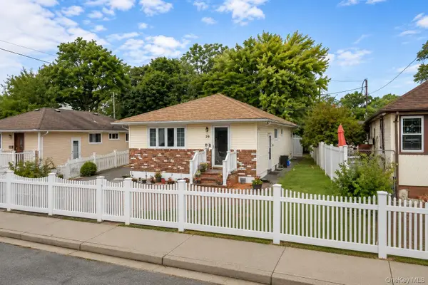 11 Valentine Street, Roosevelt, NY 11575