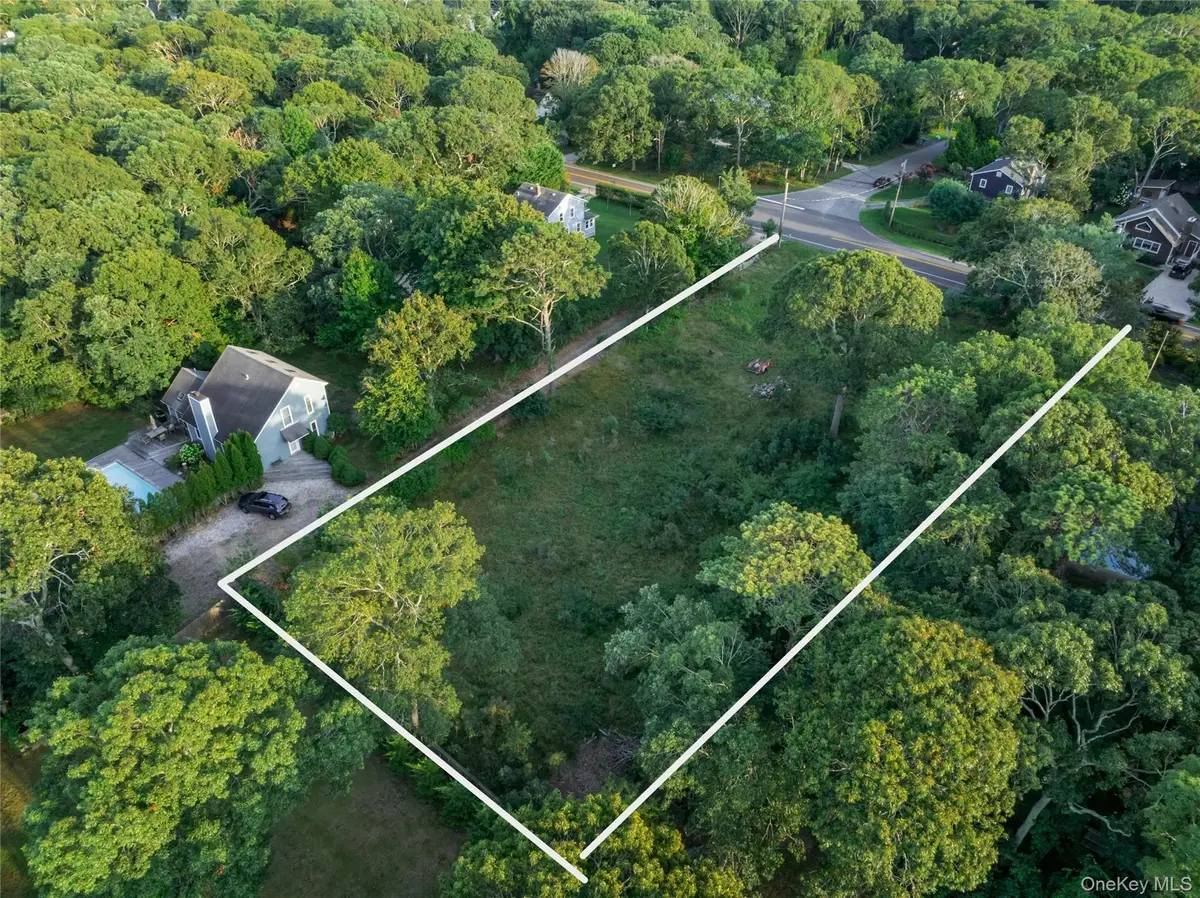 115 Bay Avenue E, Hampton Bays, NY 11946 - #1