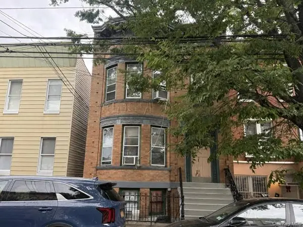 14-28 30th Drive, Astoria, NY 11102