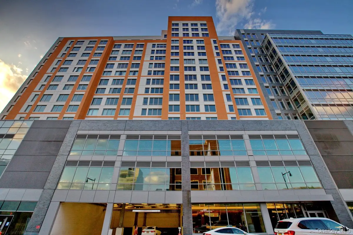 138-35 39th Avenue #6H, Flushing, NY 11354 - #1