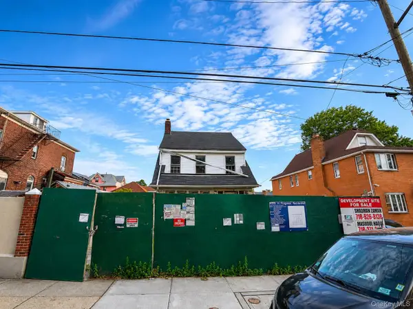 8334 169th Street, Jamaica Hills, NY 11432