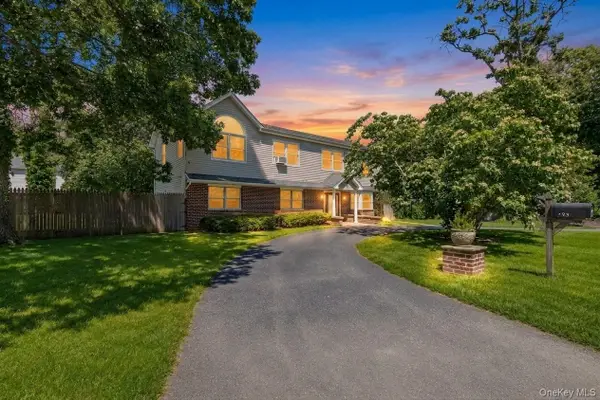 43 Harrison Drive, Shirley, NY 11967