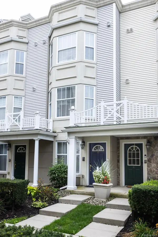 32 Bridge Lane, Haverstraw, NY 10927