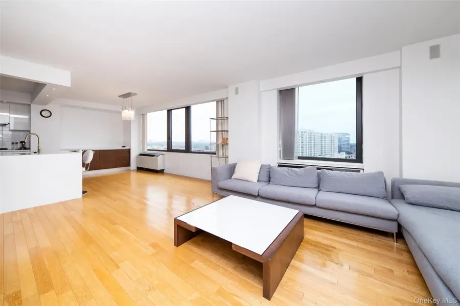 39-16 Prince Street #PhB, Flushing, NY 11354 - #3