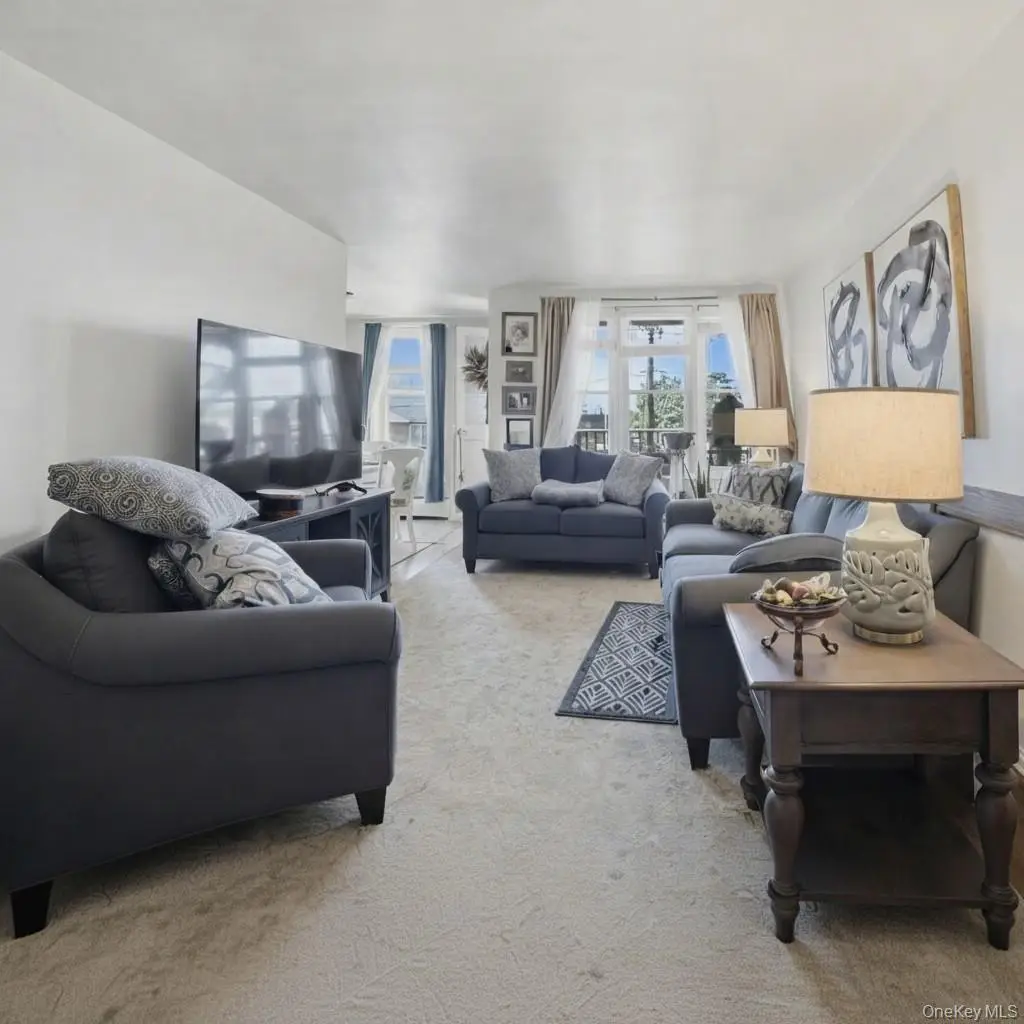 60 Hempstead Avenue #2H, Lynbrook, NY 11563 - #1