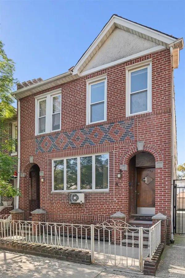 1538 W 11th Street, Brooklyn, NY 11204