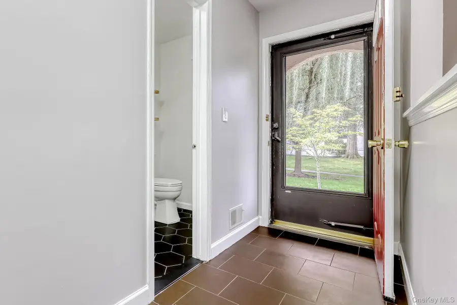 38 Somerset Drive, Suffern, NY 10901 - #3