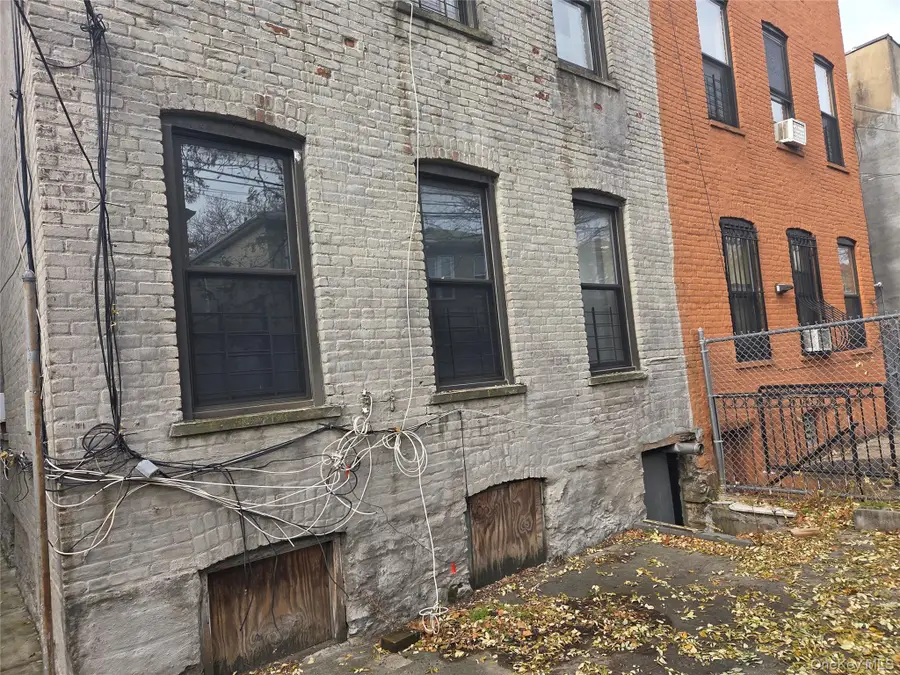 401 Legion Street, Brooklyn, NY 11212 - #3