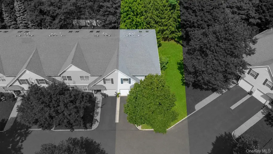 327 Medea Way, Central Islip, NY 11722 - #3