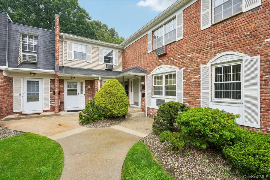 192 Doxbury Lane, Suffern, NY 10901 - #2