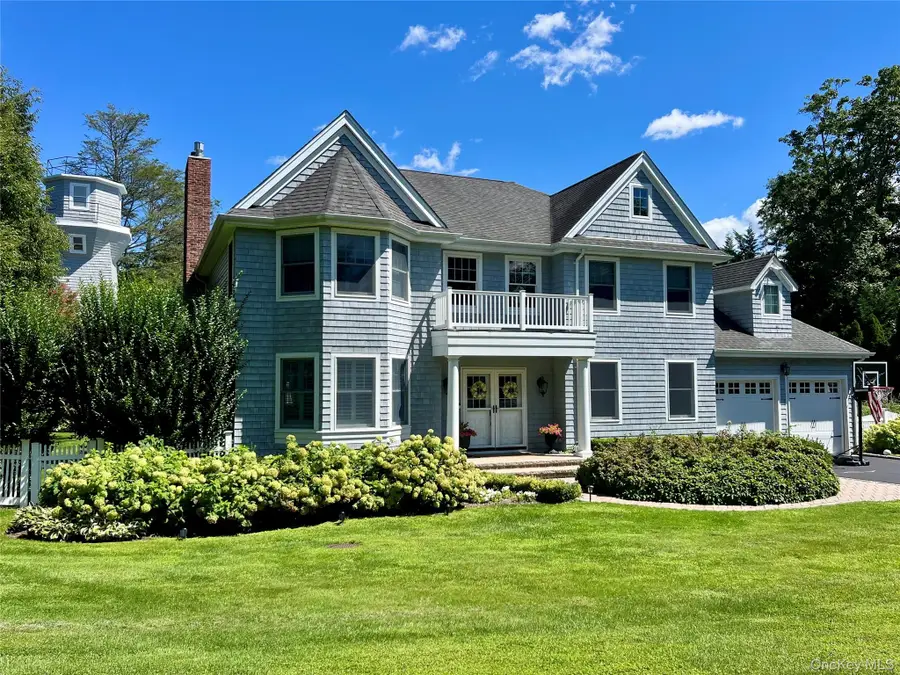 3 Wyona Court, Huntington, NY 11743 - #2