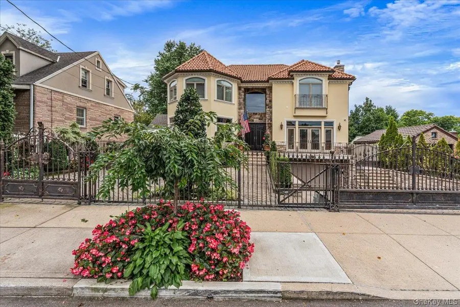 318 147th Place, Whitestone, NY 11357 - #2