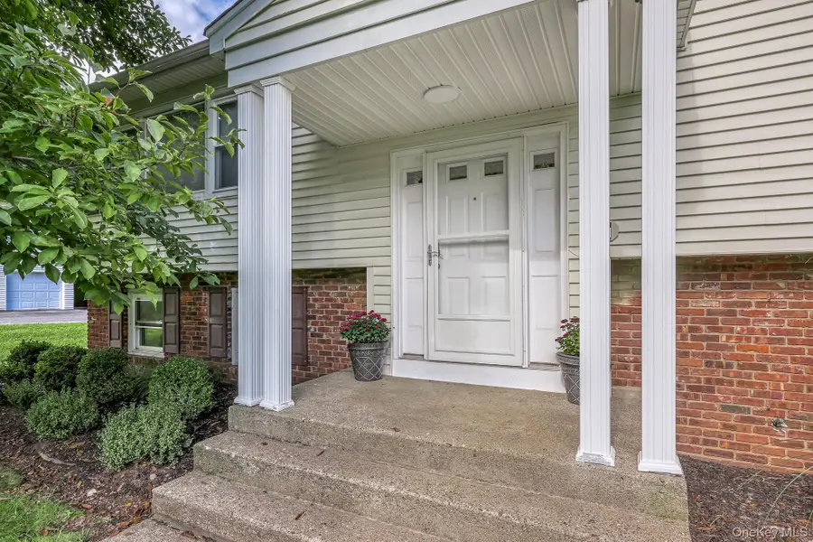 17 Cragmere Road, Suffern, NY 10901 - #3