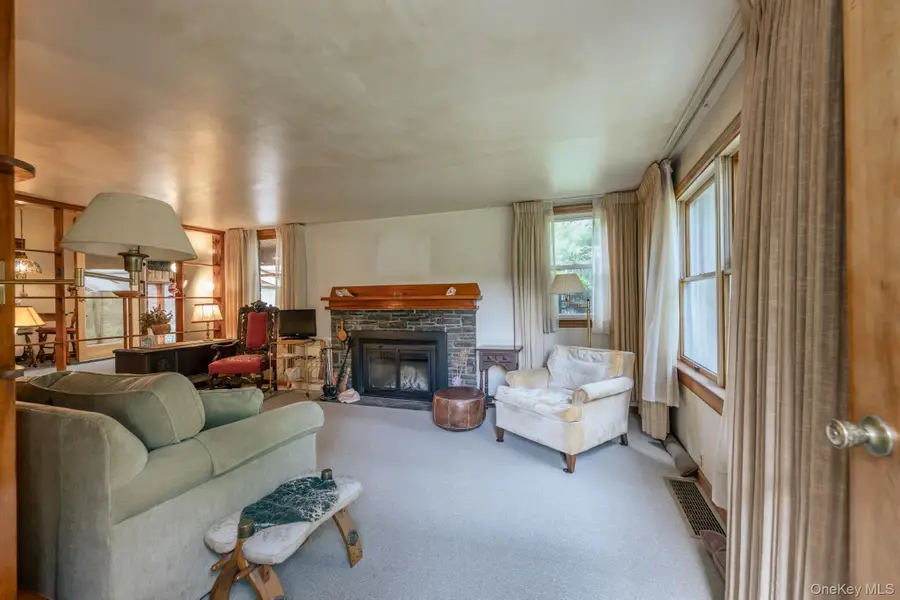 207 Horton Lane, Port Ewen, NY 12429 - #2