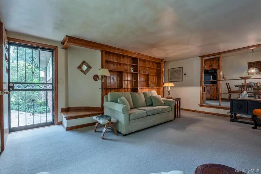 207 Horton Lane, Port Ewen, NY 12429 - #3