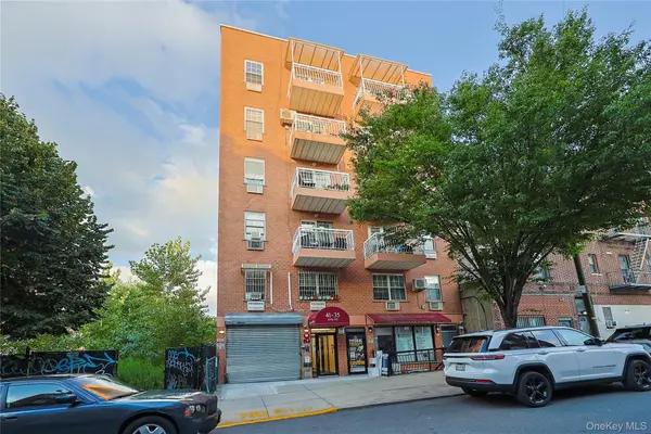 41-35 67th Street #4A, Woodside, NY 11377