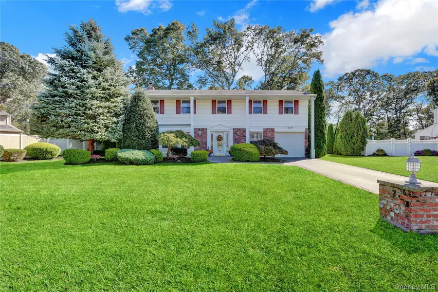 14 Milhouse Lane, Lake Grove, NY 11755 - #2