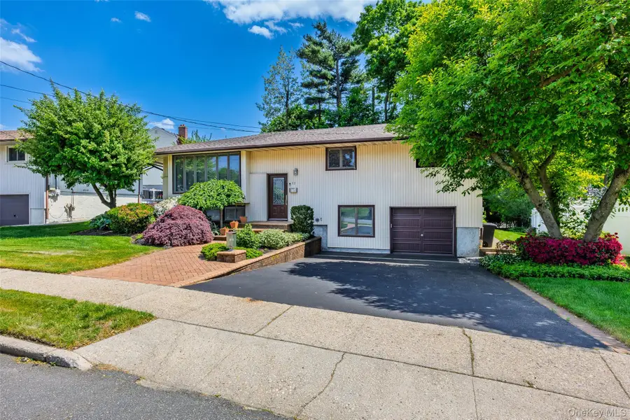 12 Jano Place, Plainview, NY 11803 - #2