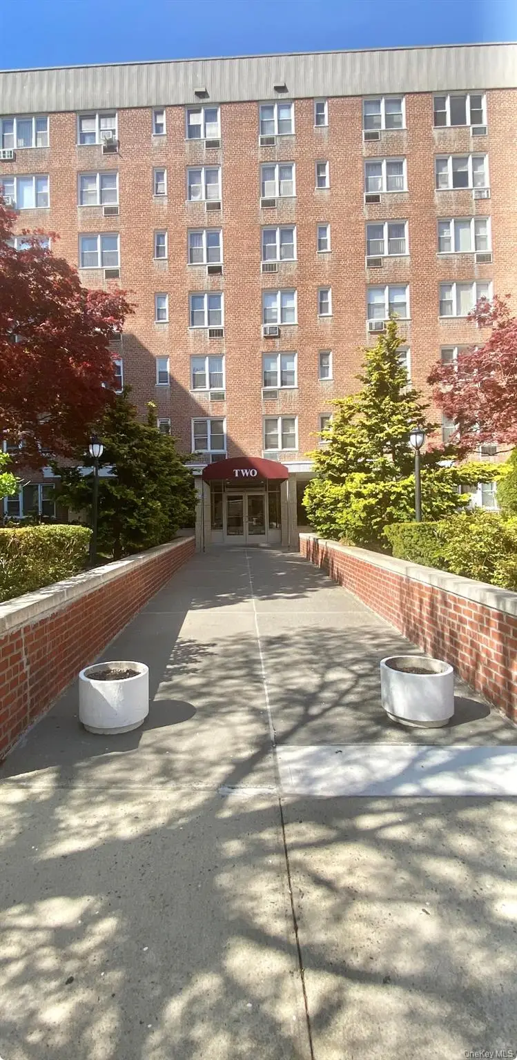 2 Sadore Lane #5Z, Yonkers, NY 10710 - #1
