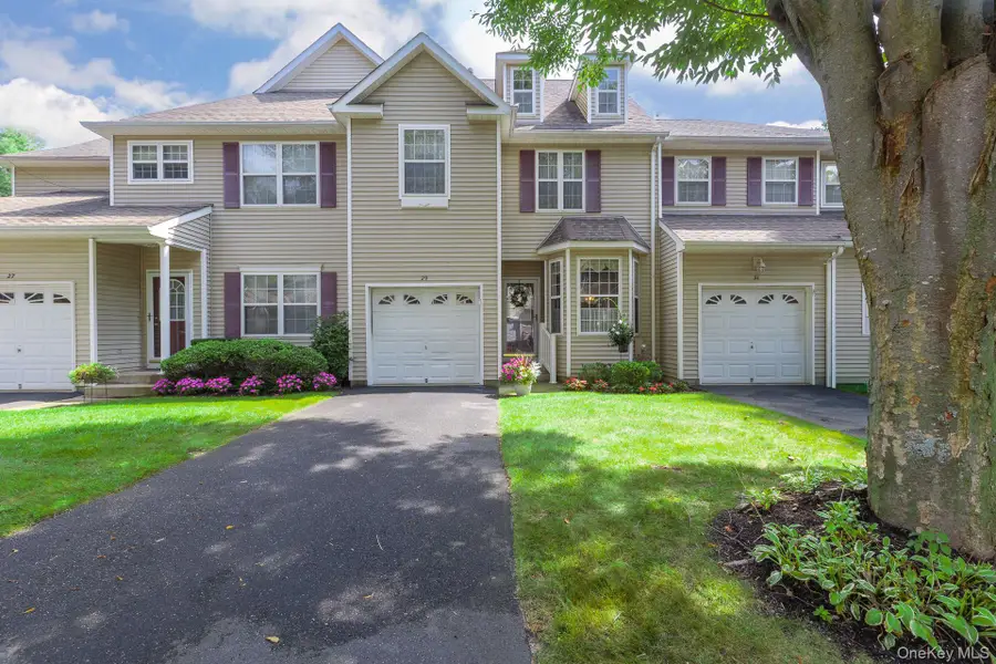 29 Avery Court, Nesconset, NY 11767 - #2