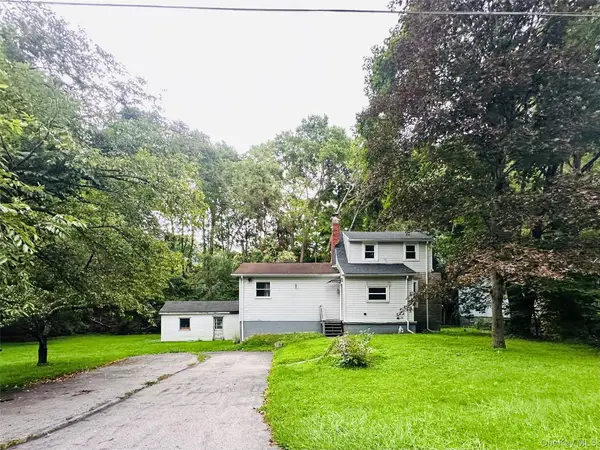 14 Macdonnell Heights, Poughkeepsie, NY 12603