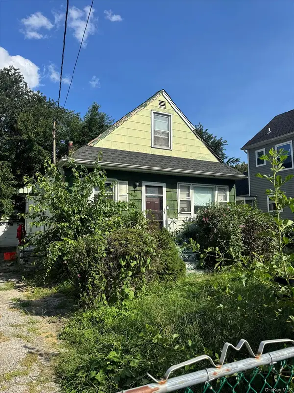 283 Doherty Avenue, Elmont, NY 11003