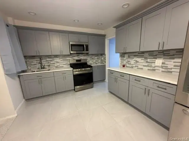 15209 118th Avenue, Jamaica, NY 11434 - #3