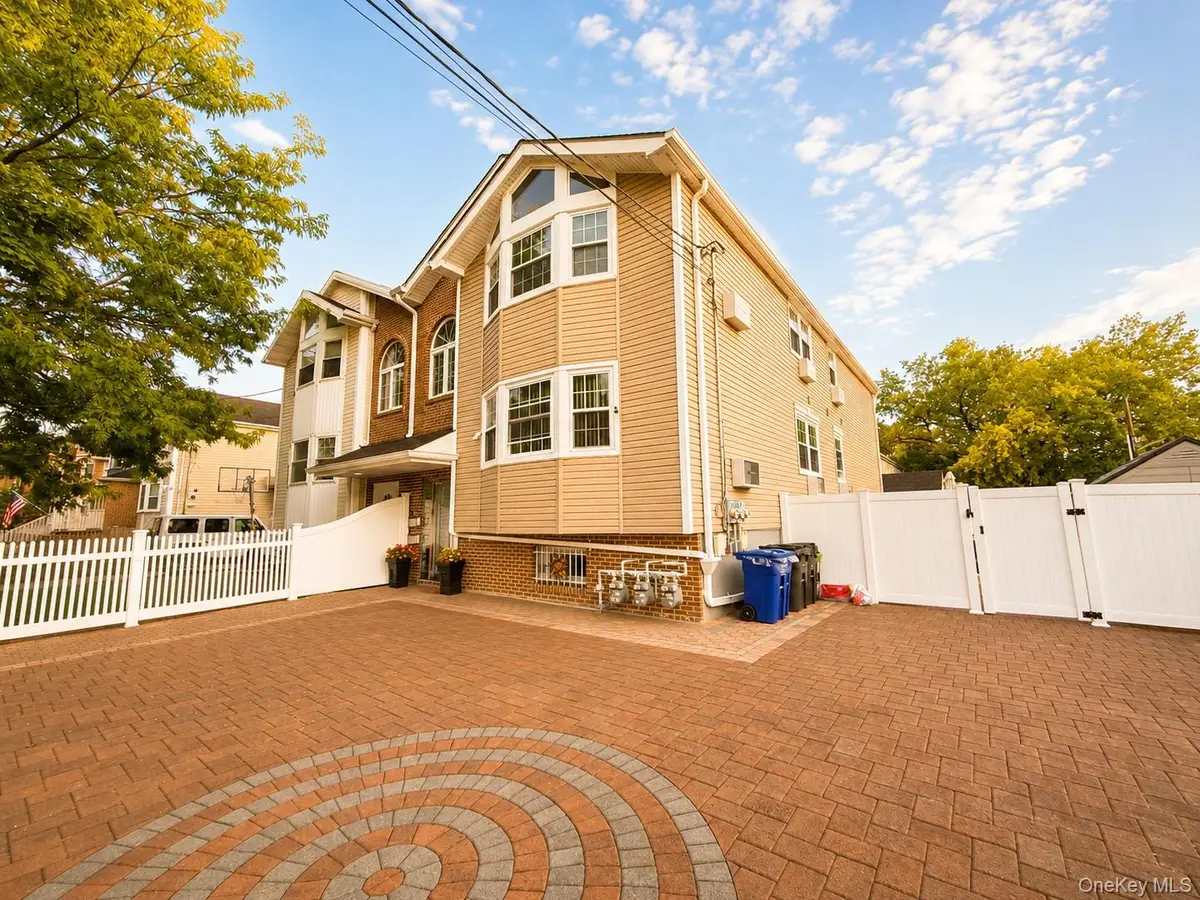 2357 Demeyer Street, Bronx, NY 10469 - #1