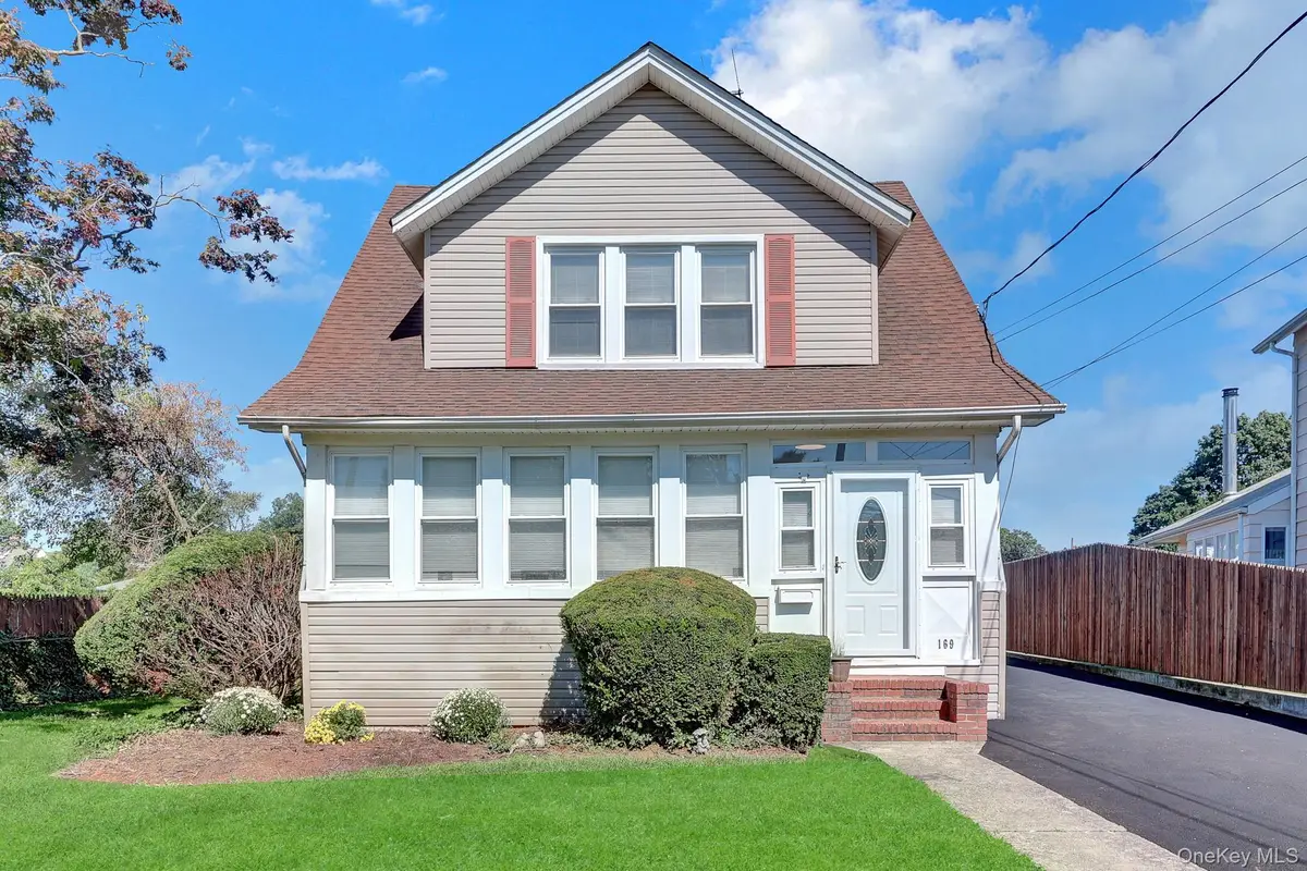169 Butler Street, Westbury, NY 11590 - #1
