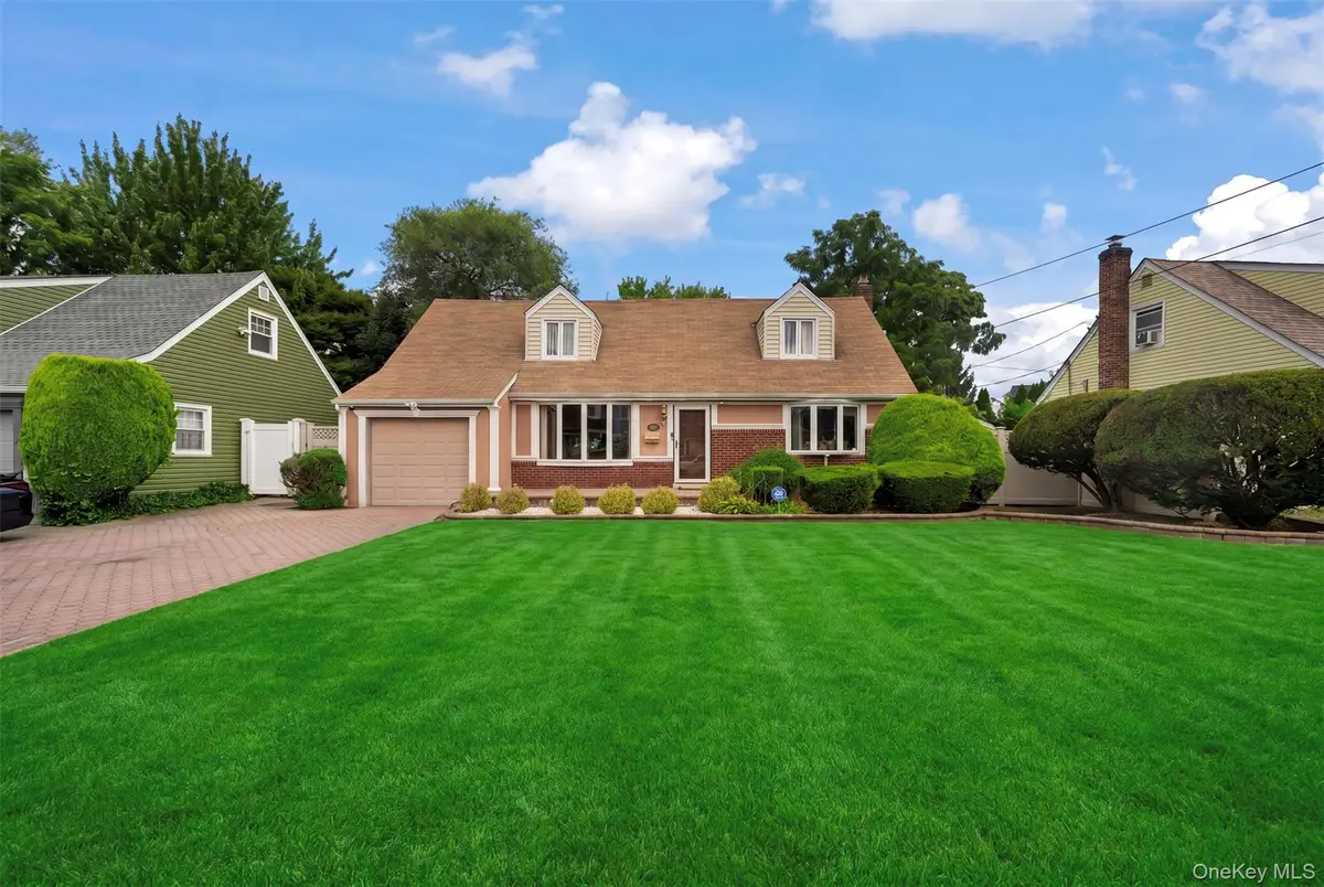 868 Spring Avenue, Uniondale, NY 11553 - #1