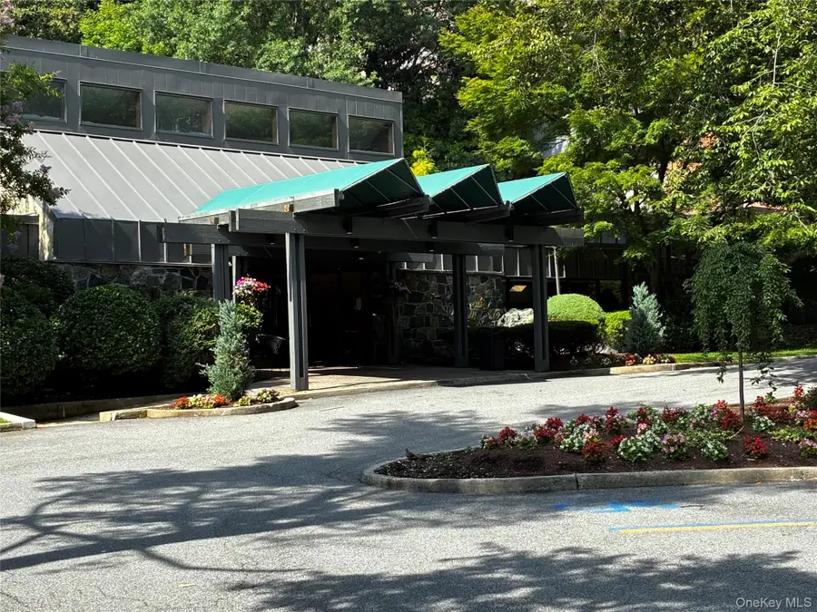 2 Fountain Lane #1L, Scarsdale, NY 10583 - #2