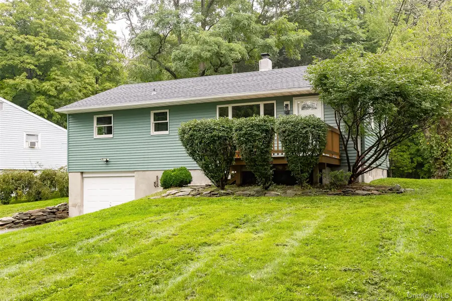 18 Van Wert Place, Hyde Park, NY 12538 - #2