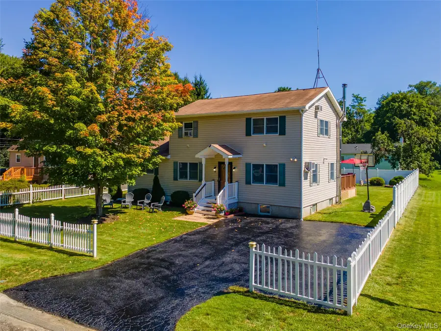 38 Elk Road, Hopewell Junction, NY 12533 - #3