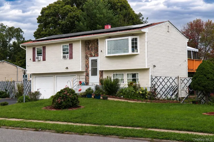 37 Island Avenue, Brentwood, NY 11717 - #3